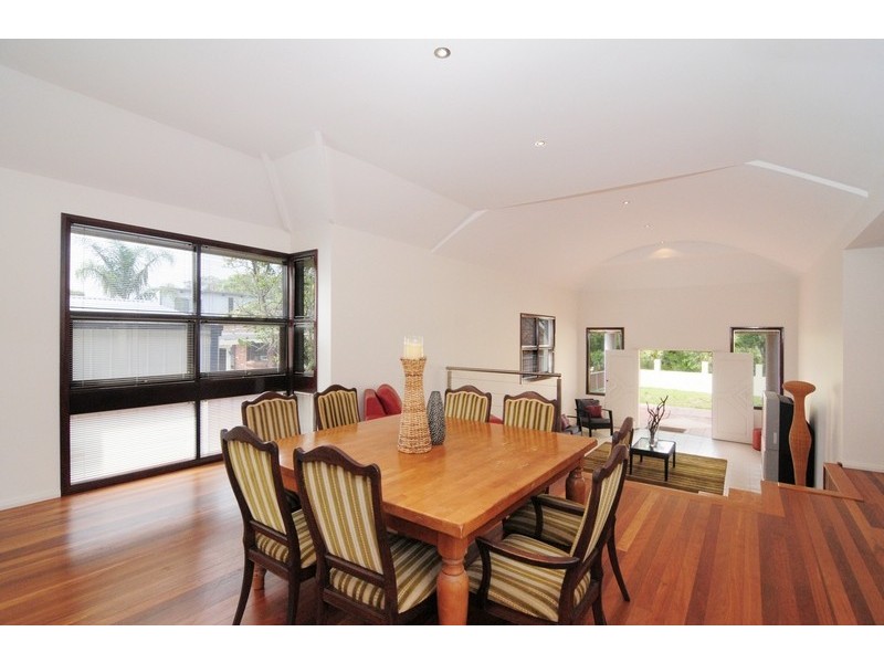 21 BOATHARBOUR DRIVE, Sussex Inlet NSW 2540