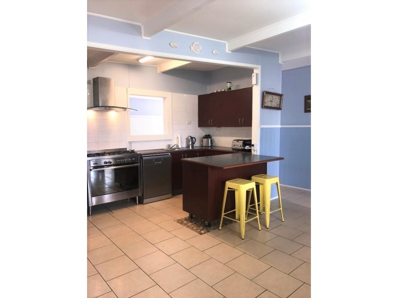 60 MACLEANS POINT ROAD, Sanctuary Point NSW 2540