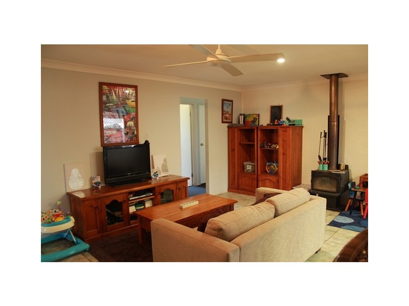 7 Hesperus Close, Nowra NSW 2541