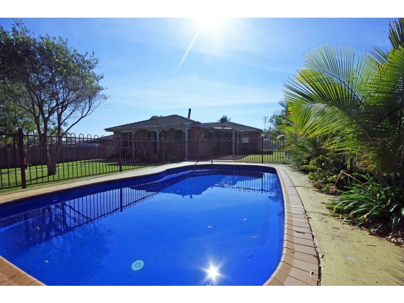2 Glenholme way, Culburra Beach NSW 2540