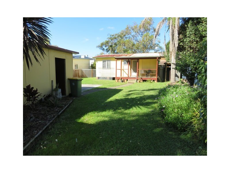 3 WESTON STREET, Culburra Beach NSW 2540