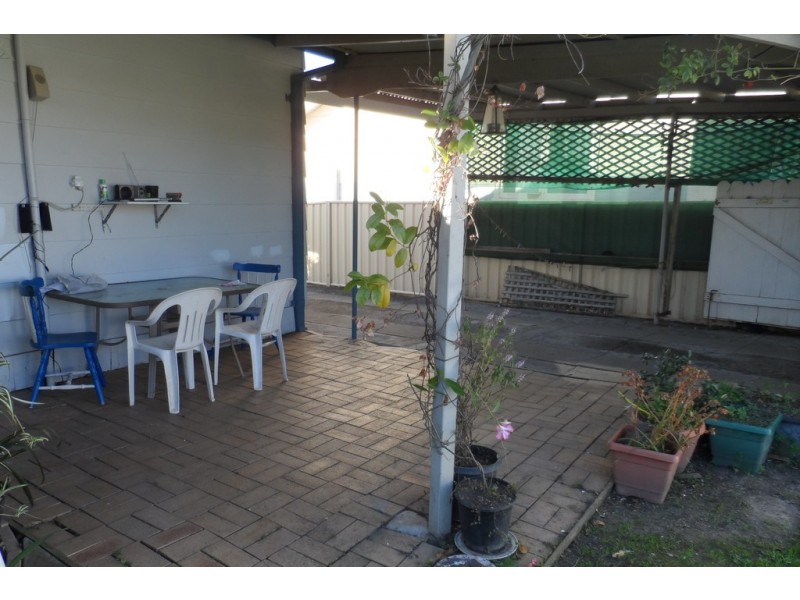 4 Supply Street, Nowra NSW 2541