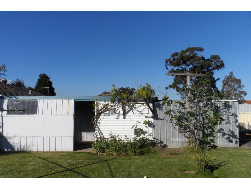 4 Supply Street, Nowra NSW 2541