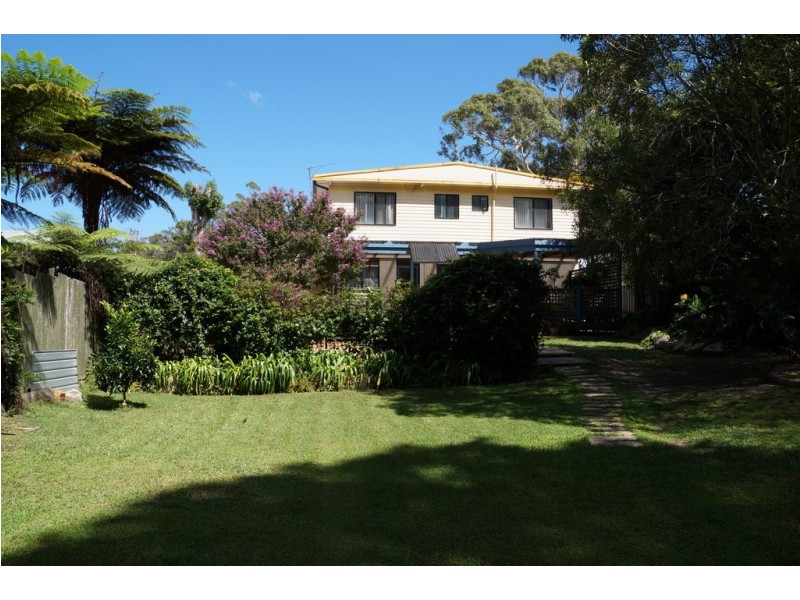 68 MACGIBBON PARADE, Old Erowal Bay NSW 2540
