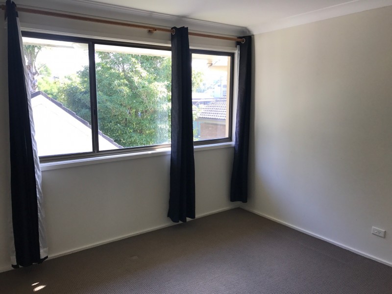 1/9 WINNIMA LANE, Huskisson NSW 2540