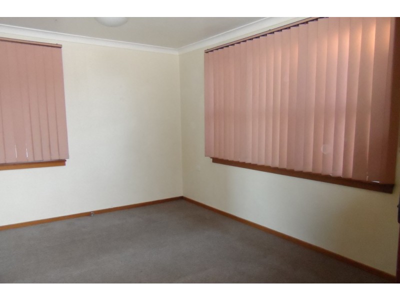 7 Bourne Avenue, Nowra NSW 2541
