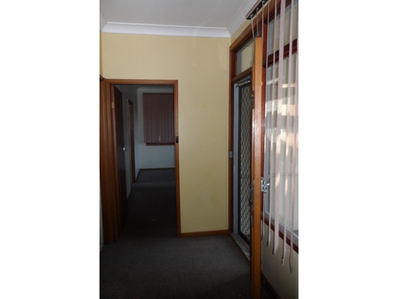 7 Bourne Avenue, Nowra NSW 2541