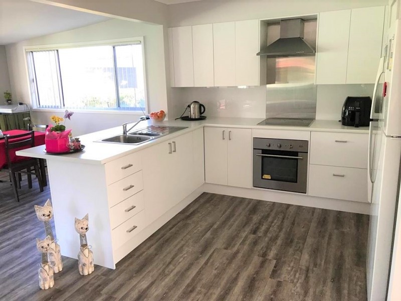 76 CAMMARAY DRIVE, St Georges Basin NSW 2540