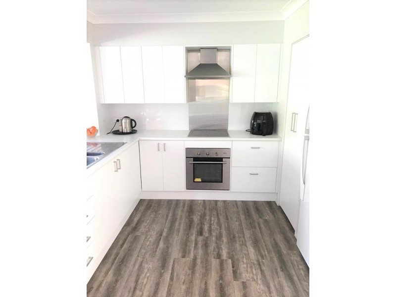 76 CAMMARAY DRIVE, St Georges Basin NSW 2540