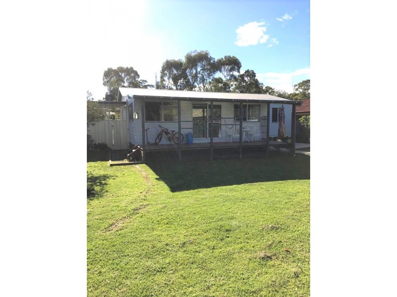 76 CAMMARAY DRIVE, St Georges Basin NSW 2540