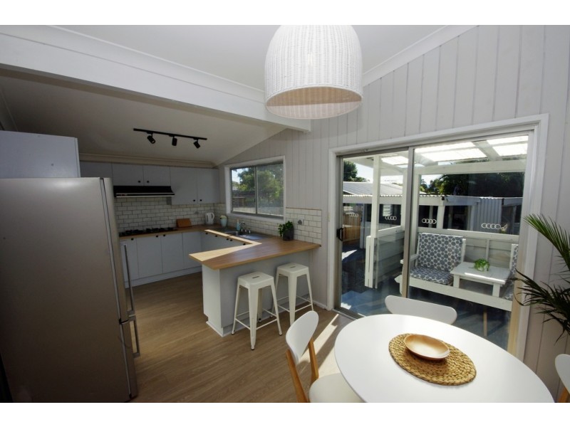 42 Carlton Crescent, Culburra Beach NSW 2540