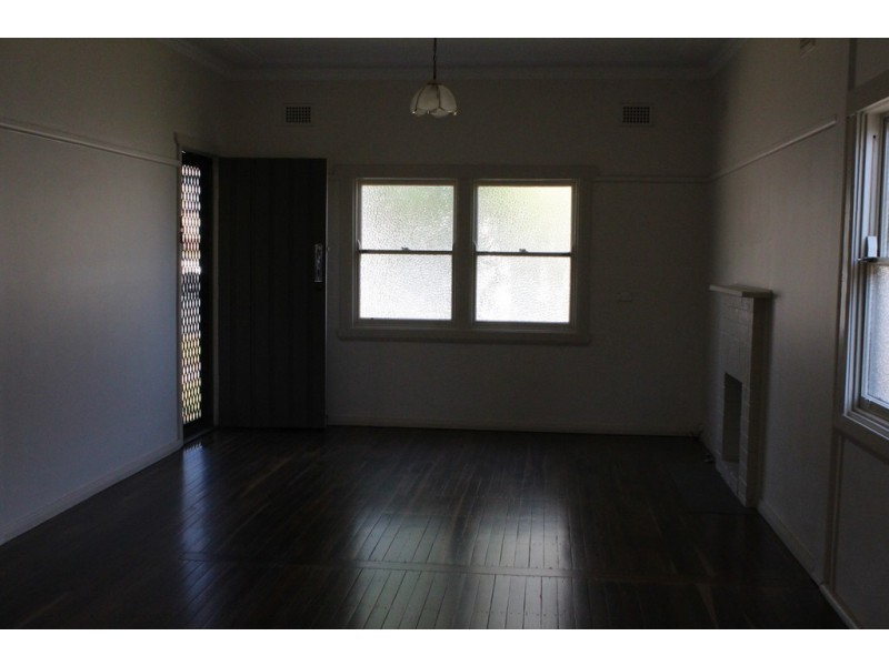 119 Plunkett Street, Nowra NSW 2541