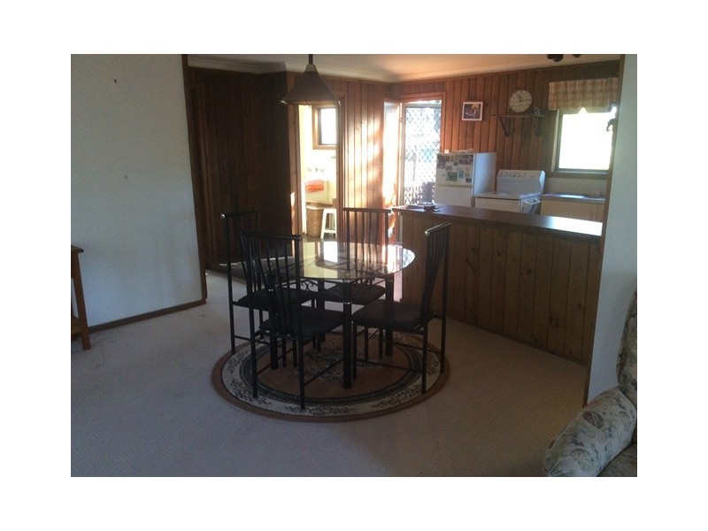 27 Cessna Avenue, Sanctuary Point NSW 2540