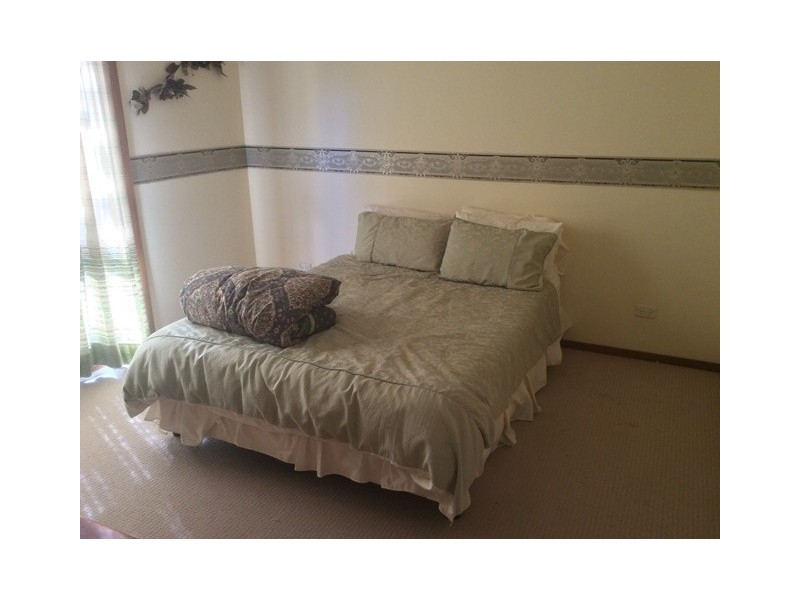 27 Cessna Avenue, Sanctuary Point NSW 2540