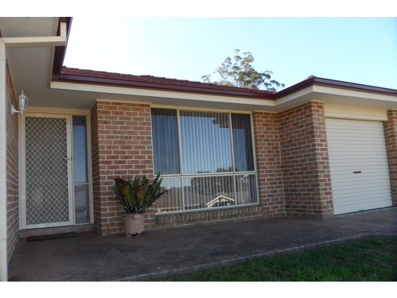 38 Lydon Crescent, West Nowra NSW 2541