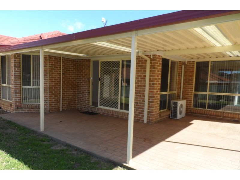 38 Lydon Crescent, West Nowra NSW 2541