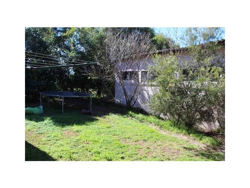 61 Birriley Street, Bomaderry NSW 2541