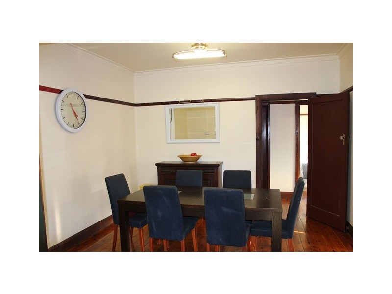 25 Worrigee Street, Nowra NSW 2541