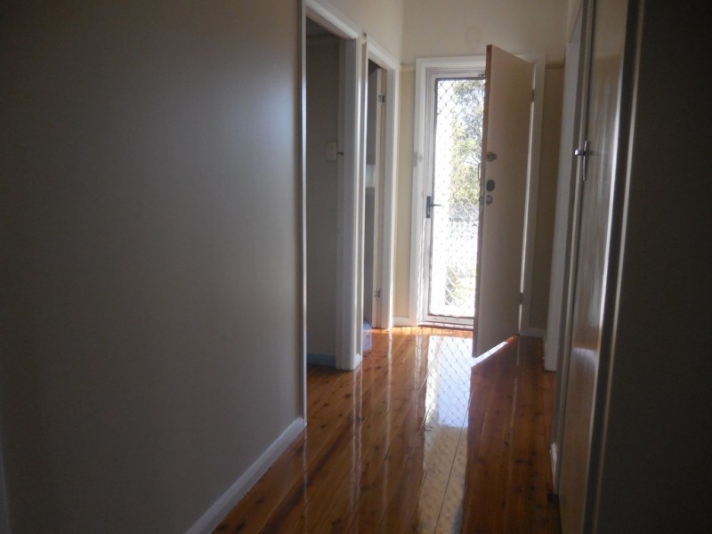 2A ERNEST STREET, Nowra NSW 2541