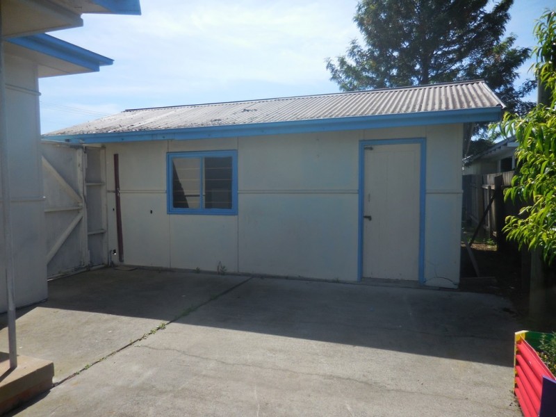 2A ERNEST STREET, Nowra NSW 2541