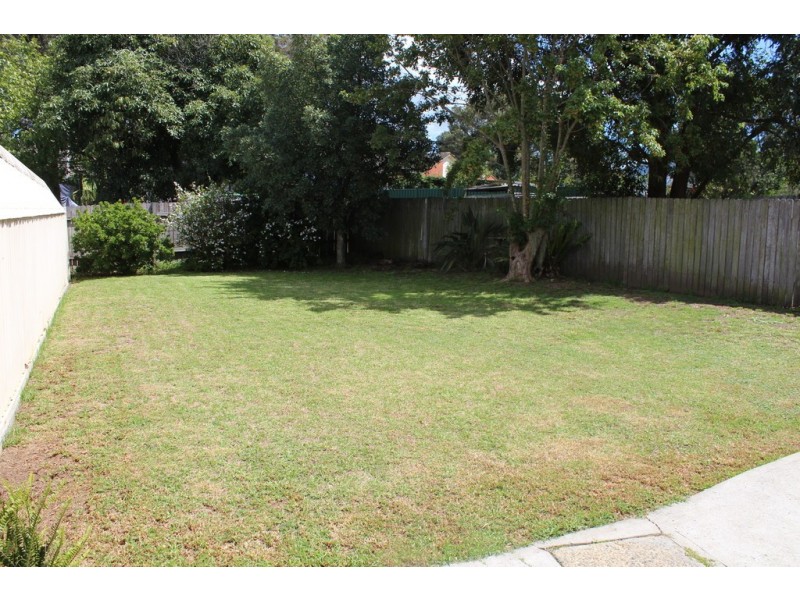 13 Alfred Street, Bomaderry NSW 2541