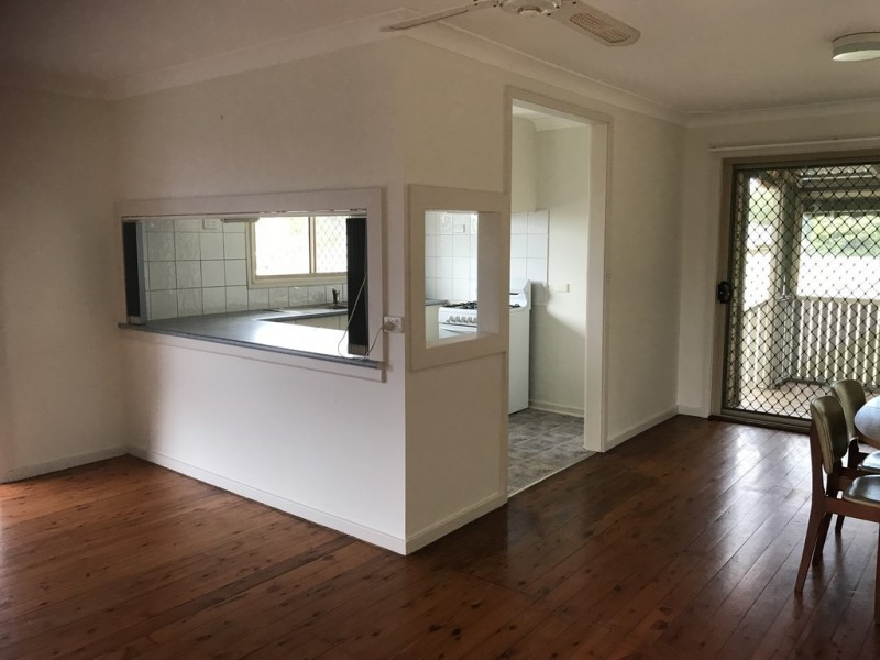 13 Alfred Street, Bomaderry NSW 2541