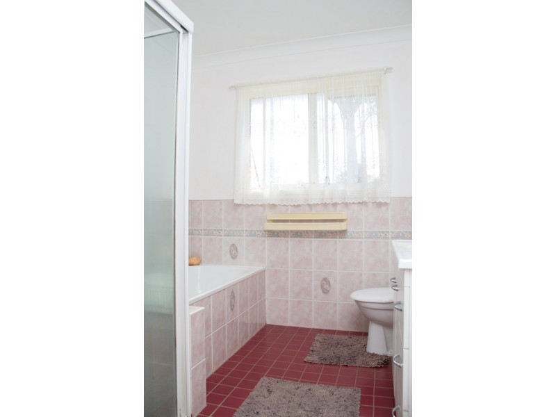 59 Claylands Drive, St Georges Basin NSW 2540