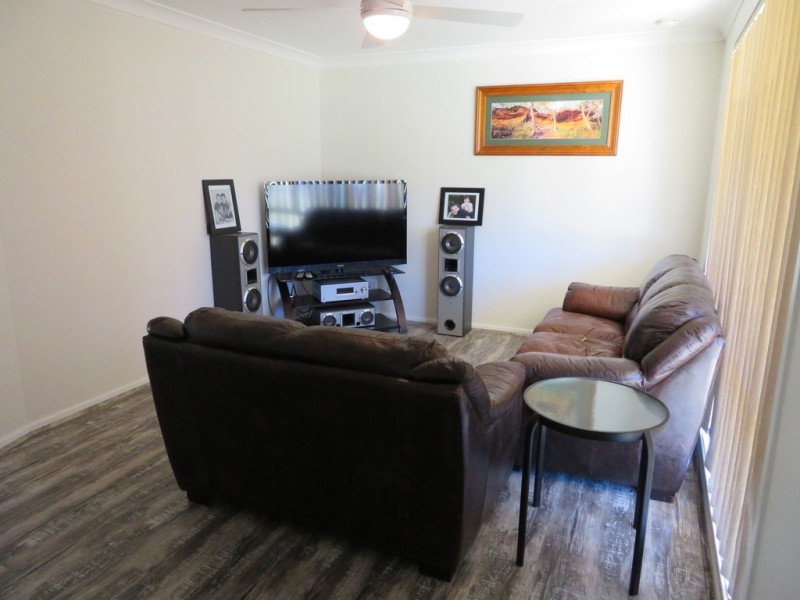 7 Glenair Avenue, West Nowra NSW 2541