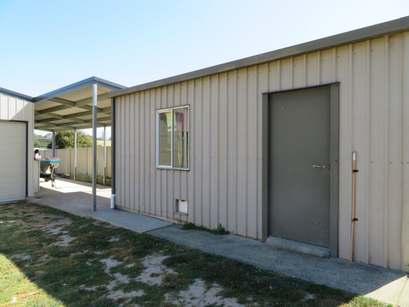 7 Glenair Avenue, West Nowra NSW 2541