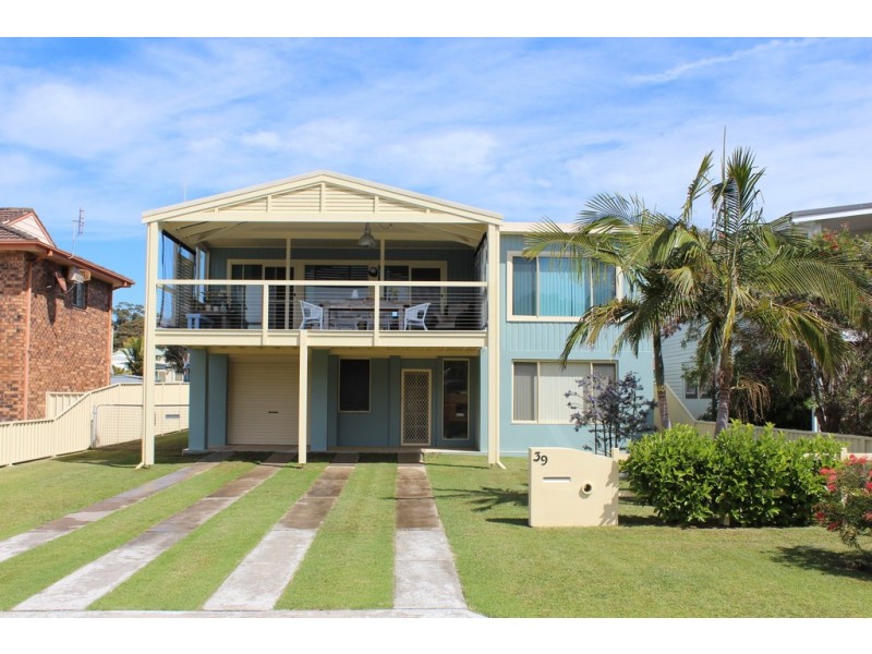 39 Eastbourne Avenue, Culburra Beach NSW 2540