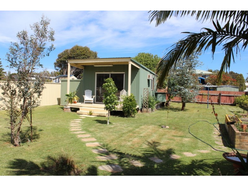 39 Eastbourne Avenue, Culburra Beach NSW 2540