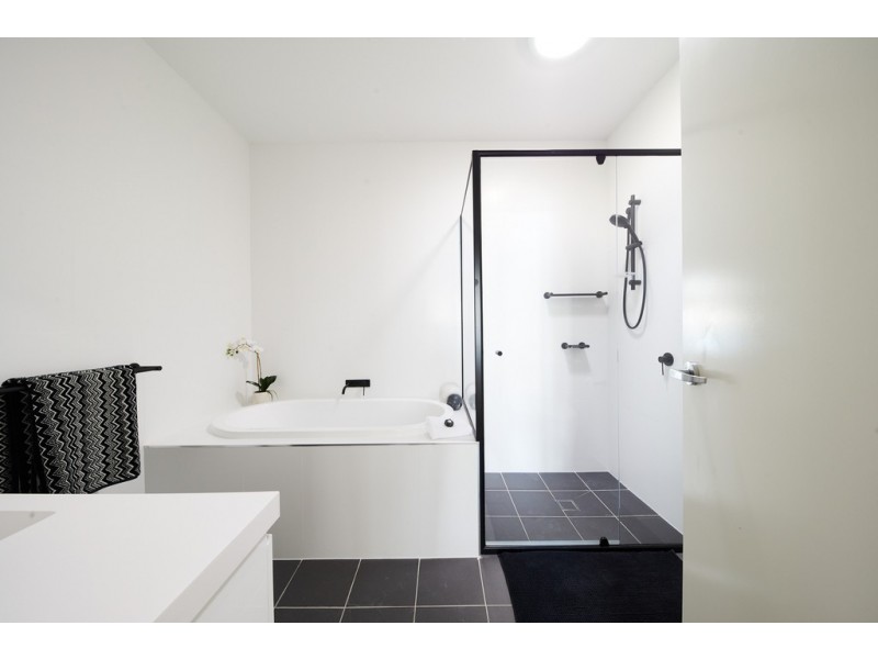 3B/1 Beach Street, Huskisson NSW 2540