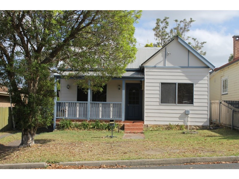 42 Douglas Street, Nowra NSW 2541