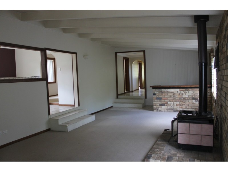 42 Douglas Street, Nowra NSW 2541