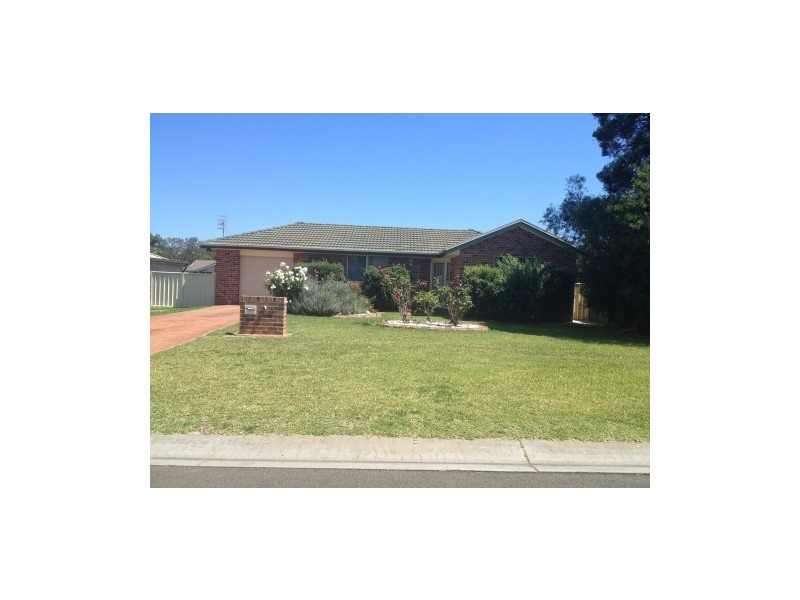 3 St James Crescent, Worrigee NSW 2540