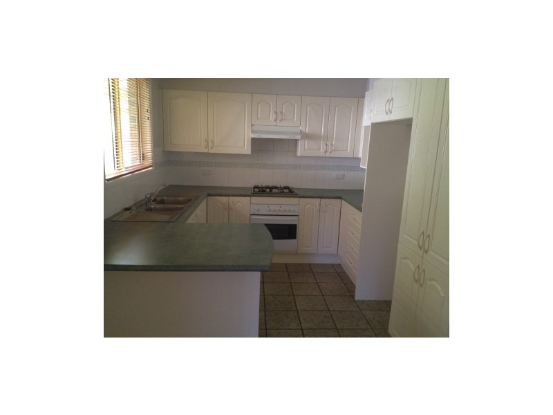 3 St James Crescent, Worrigee NSW 2540