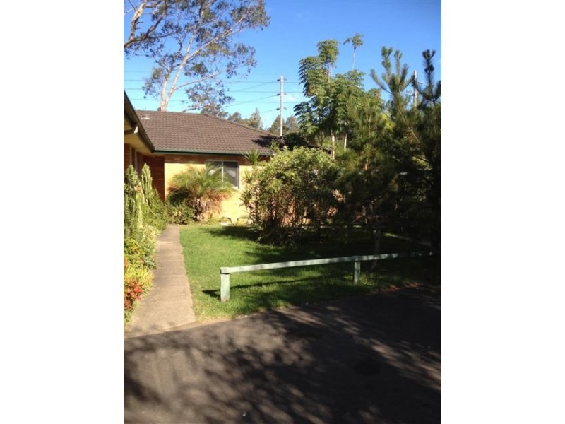 2/8 Pioneer Place, Nowra NSW 2541