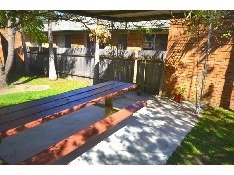 2/8 Pioneer Place, Nowra NSW 2541