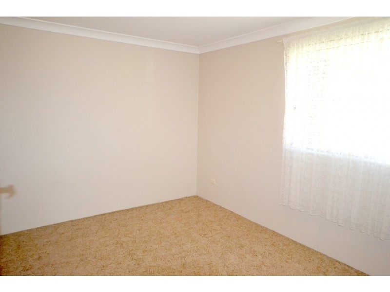 2/8 Pioneer Place, Nowra NSW 2541