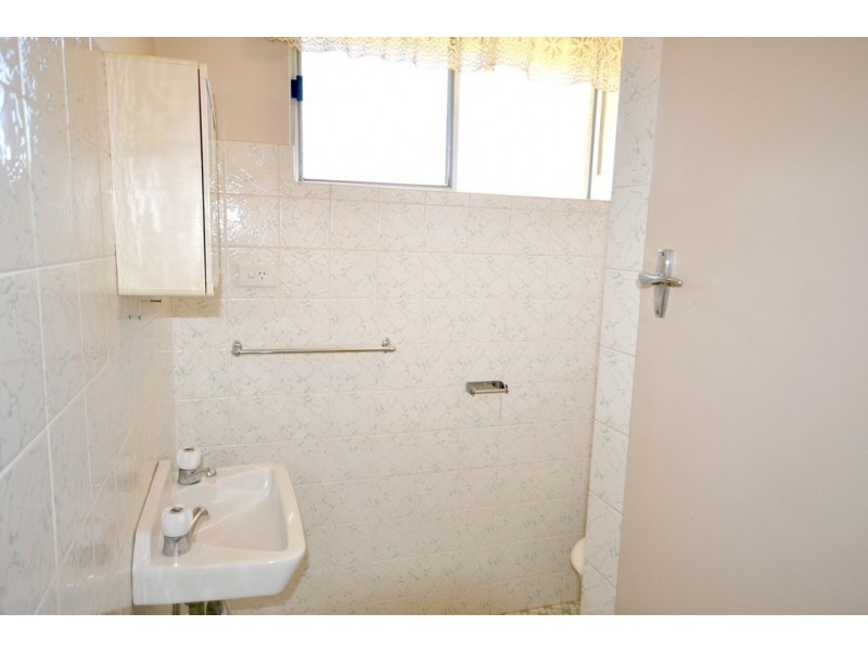 2/8 Pioneer Place, Nowra NSW 2541