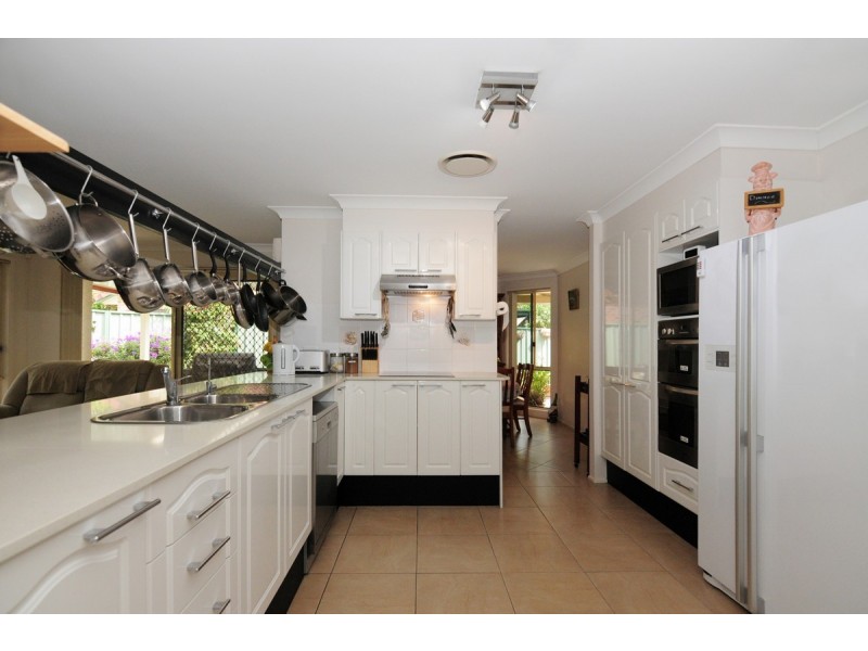 37 SANCTUARY POINT ROAD, Sanctuary Point NSW 2540