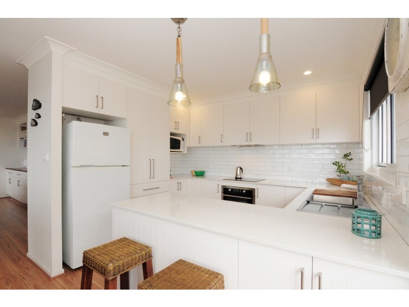 100 ELIZABETH DRIVE, Vincentia NSW 2540