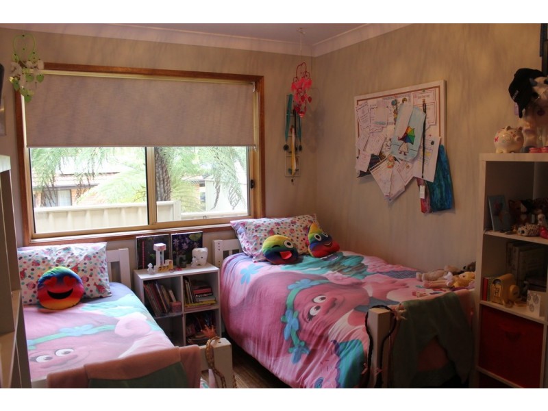 10 Cammaray Drive, St Georges Basin NSW 2540