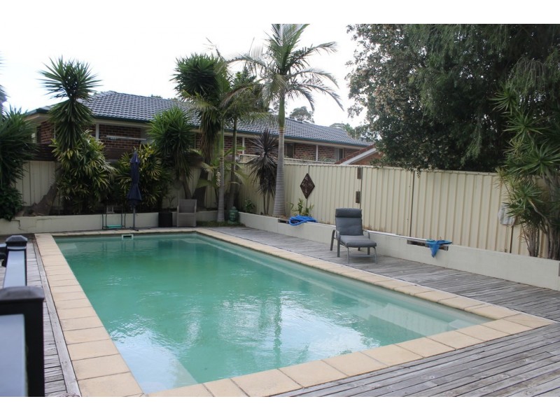 10 Cammaray Drive, St Georges Basin NSW 2540