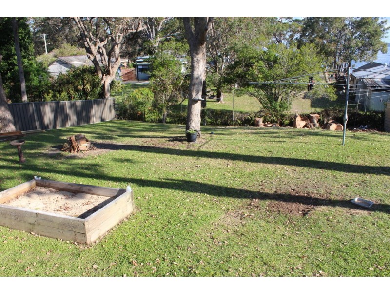 71 Greenbank Grove, Culburra Beach NSW 2540