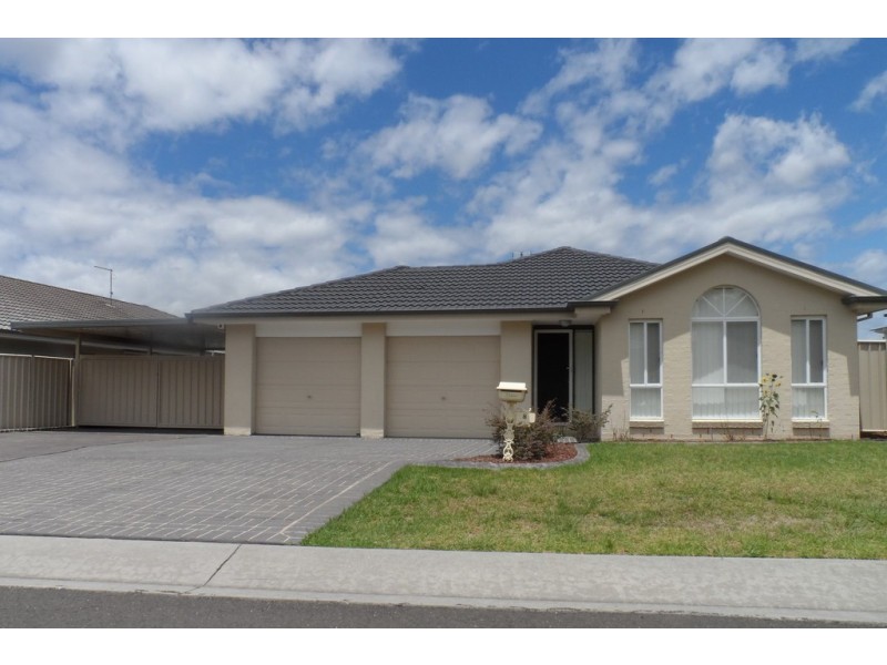 8 Whitewood Street, Worrigee NSW 2540