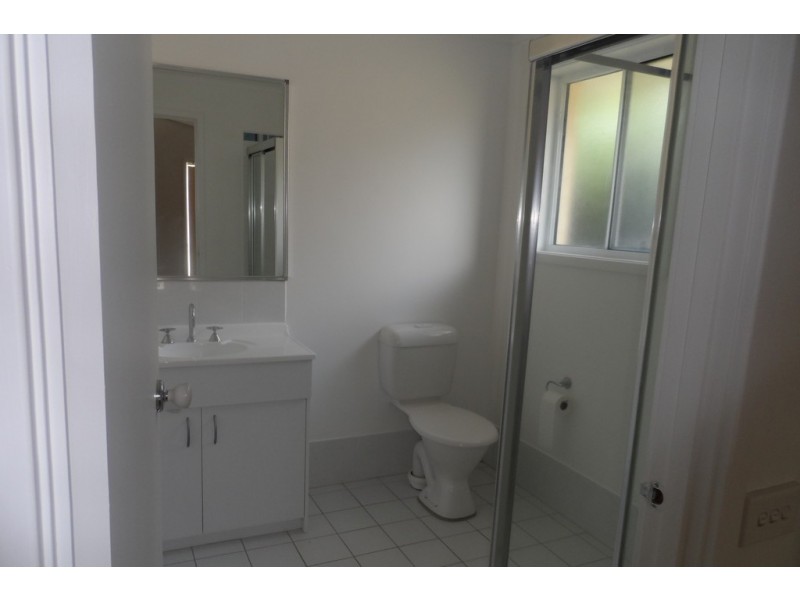 8 Whitewood Street, Worrigee NSW 2540