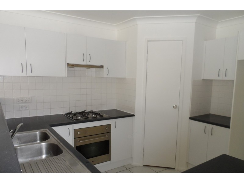 8 Whitewood Street, Worrigee NSW 2540