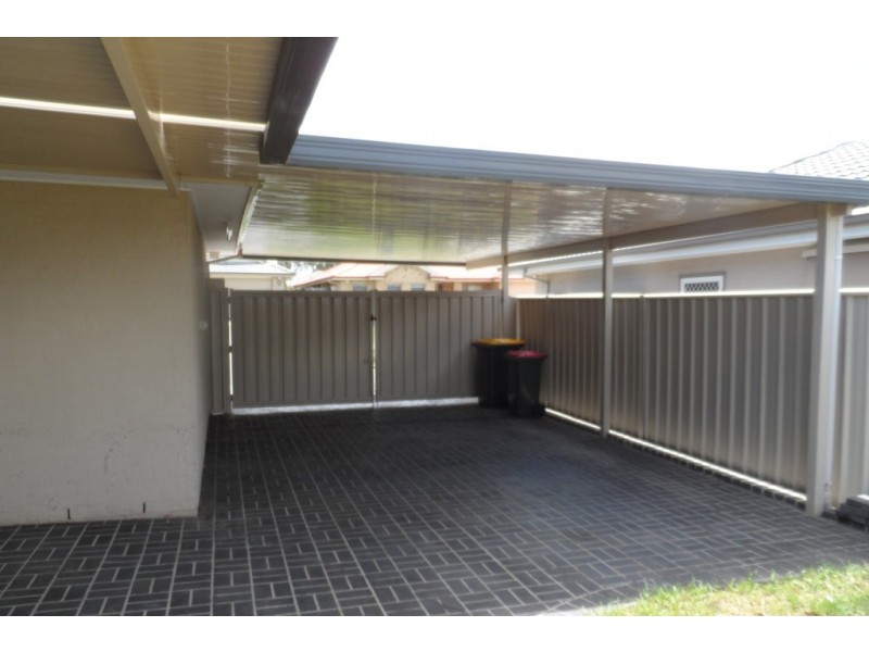 8 Whitewood Street, Worrigee NSW 2540