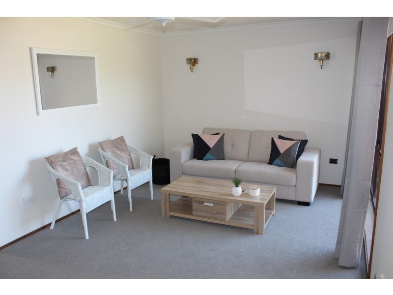 98 FAIRLANDS STREET, Culburra Beach NSW 2540